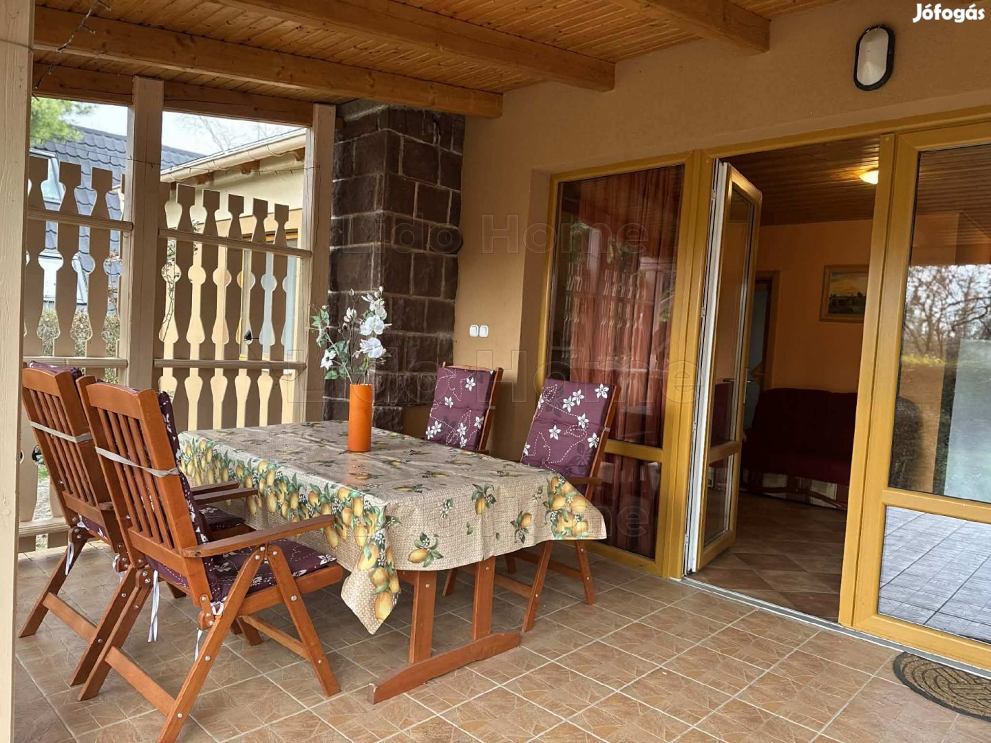 Eladó nyaraló Balatonfűzfőn!