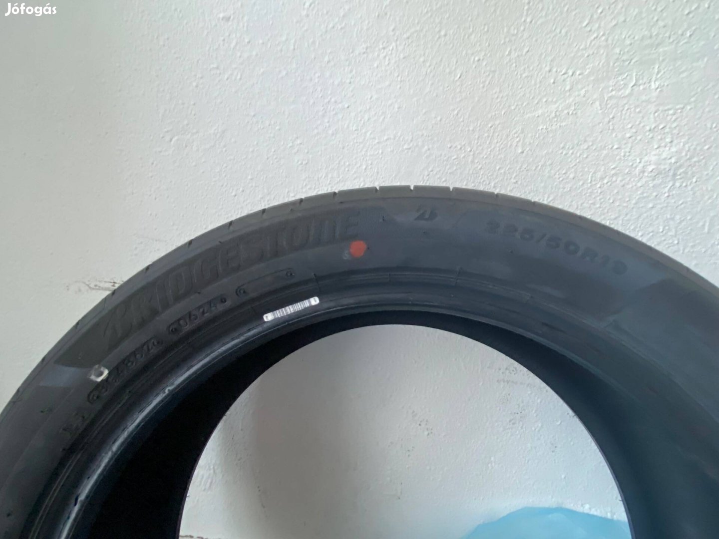 Eladó nyári Bridgestone