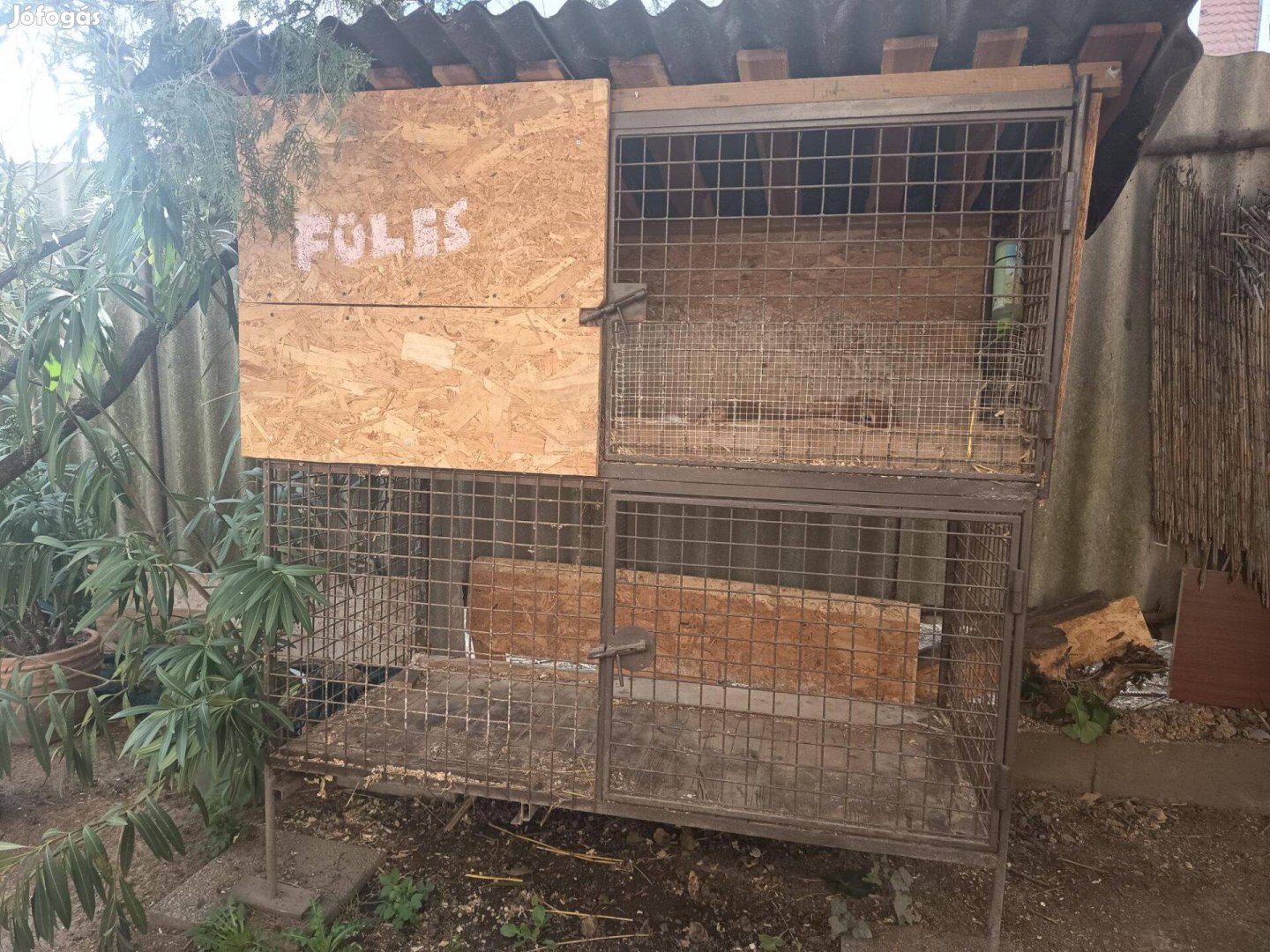 Eladó nyúlketrec