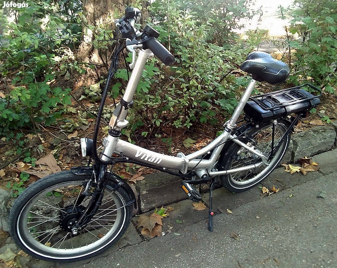 Eladó össze hajtható 20" elektromos kerékpár rásegítéses
