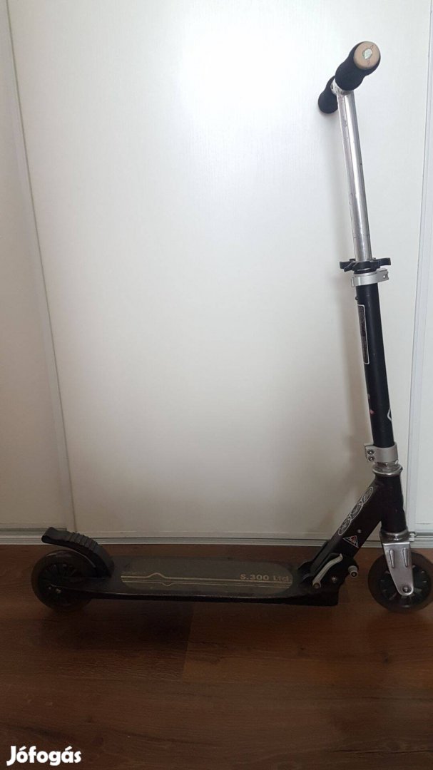 Eladó összecsukható gyerek roller