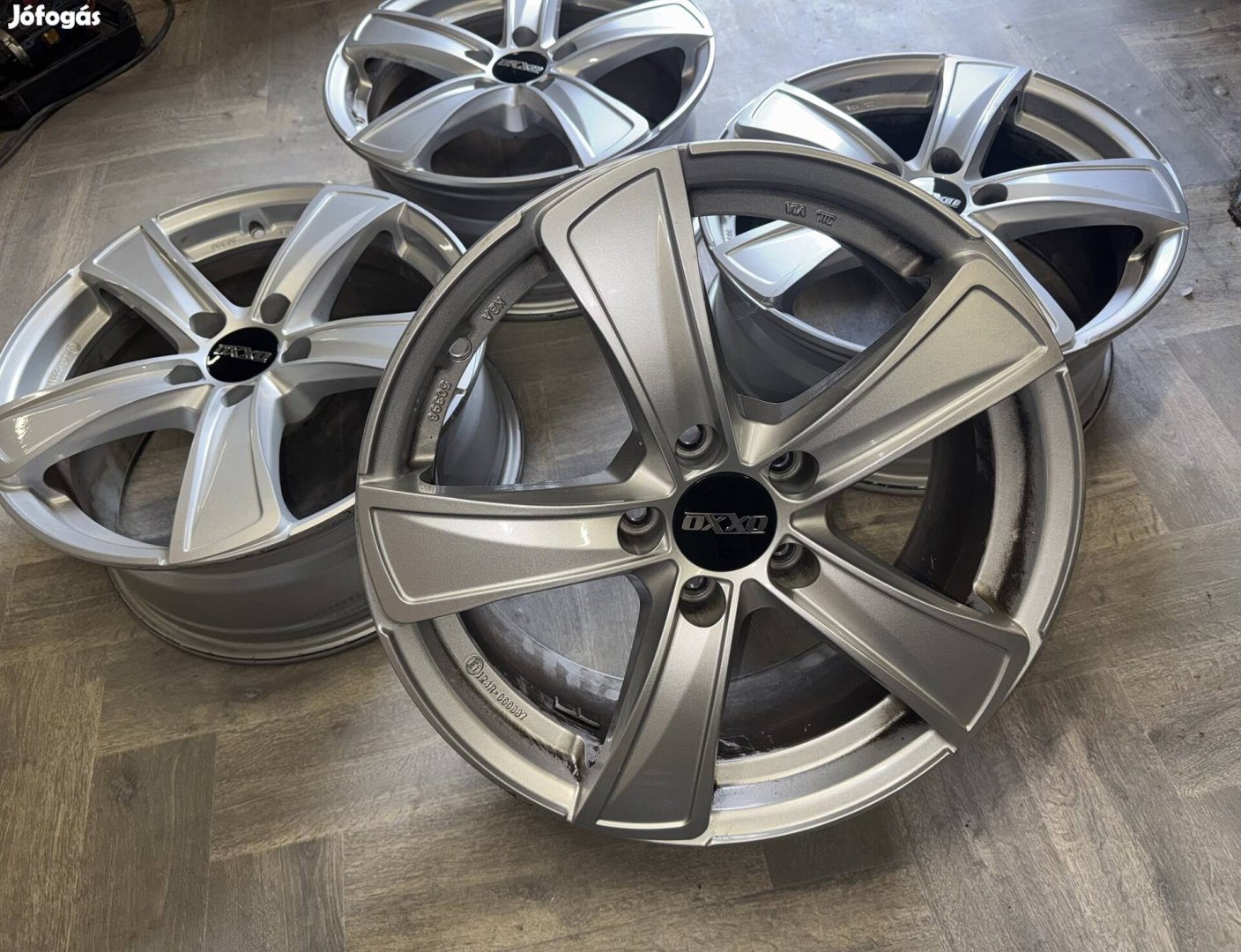 Eladó oxxo típusú alufelni 17" 5x112