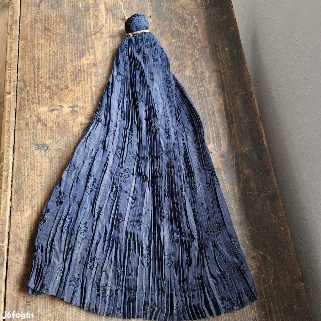 Eladó palóc-siroki szoknya Népviselet Viselet