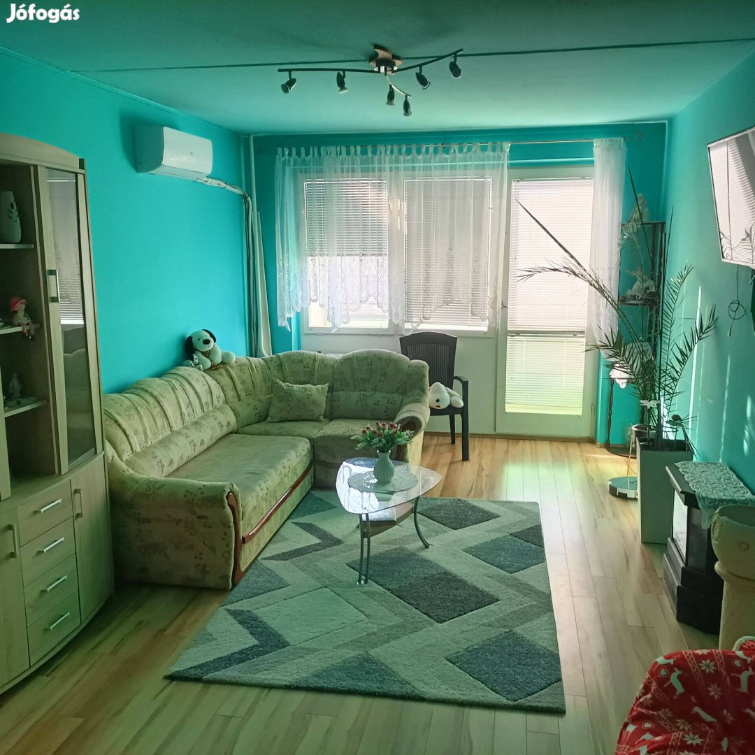 Eladó panellakás Győr Marcalvárosban