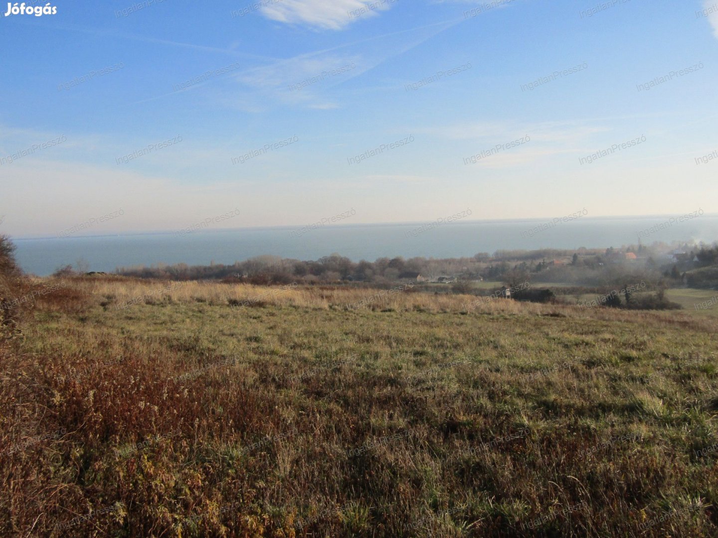 Eladó panorámás külterület Balatonedericsen