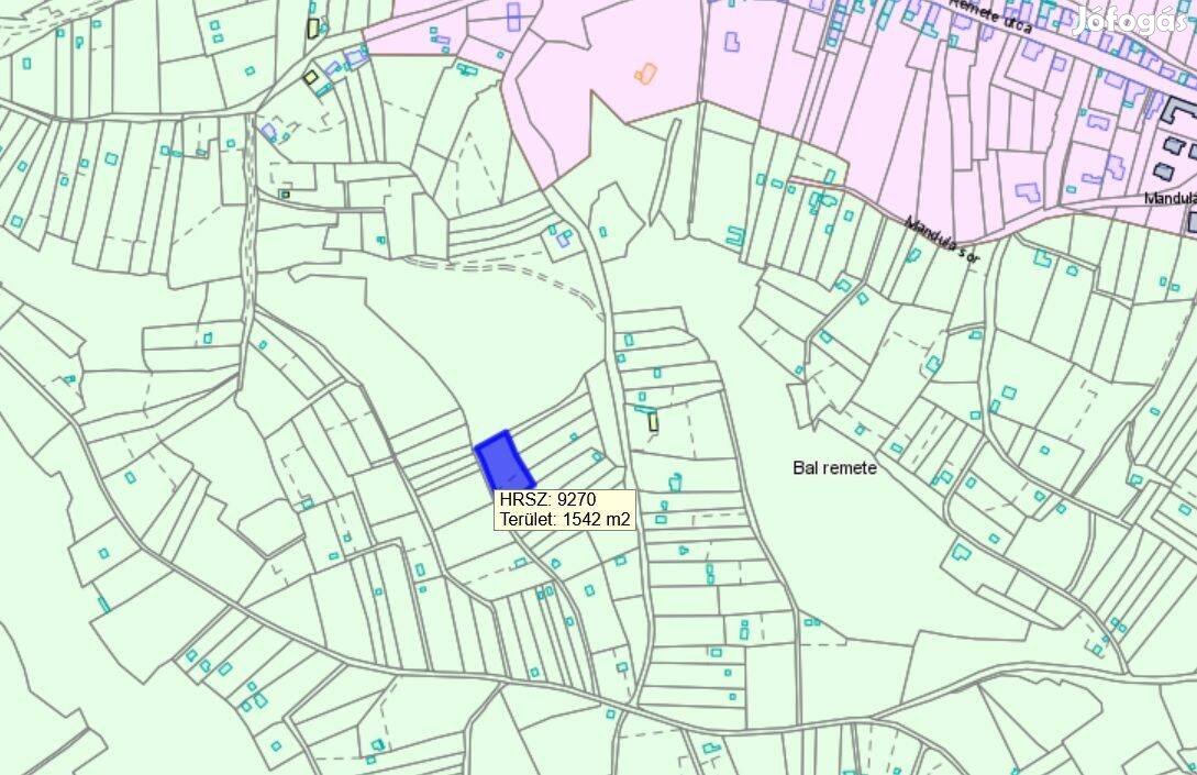 Eladó panorámás zártkerti telek Szekszárdon erdőszéli