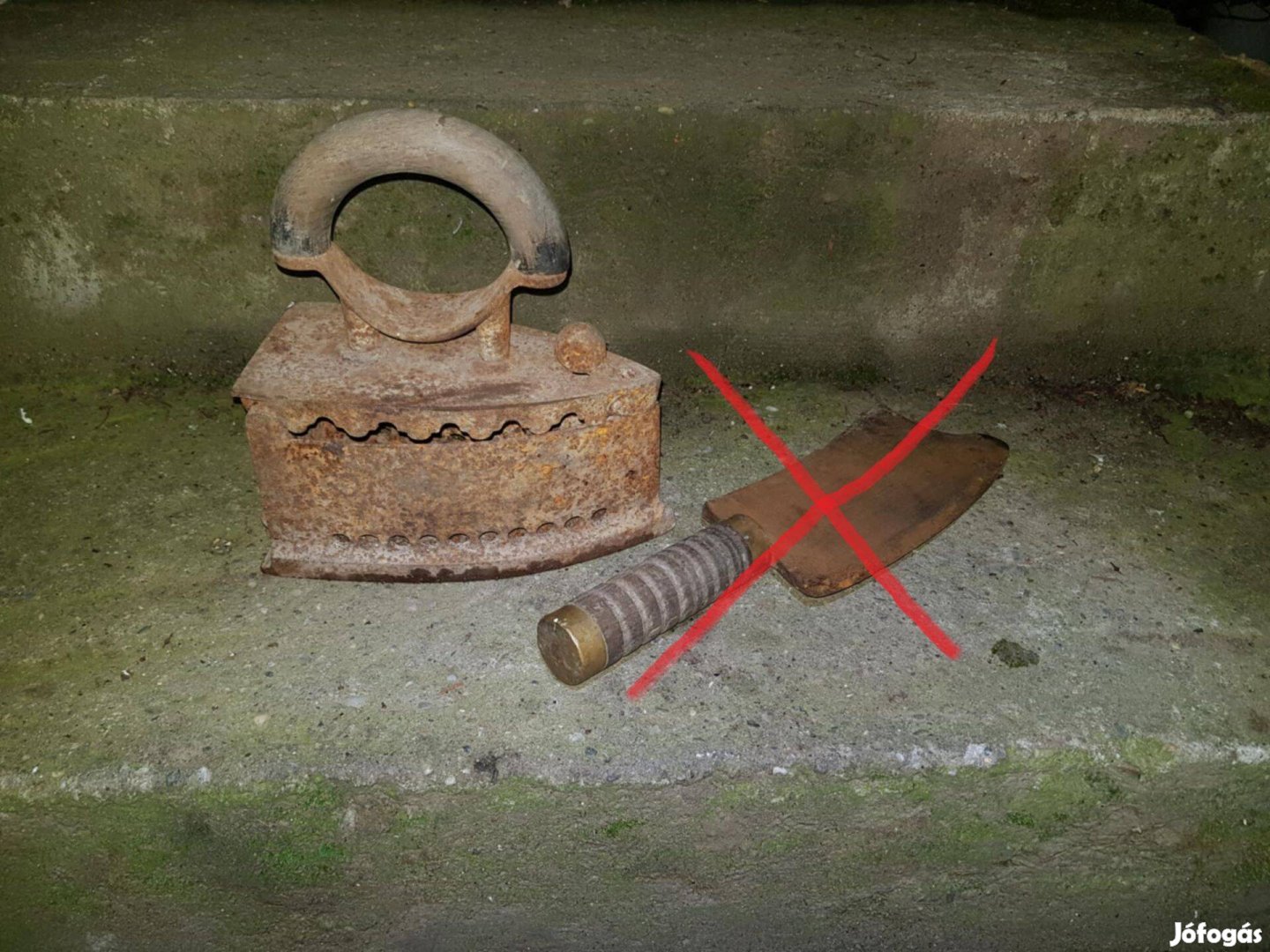 Eladó parazsas vasaló