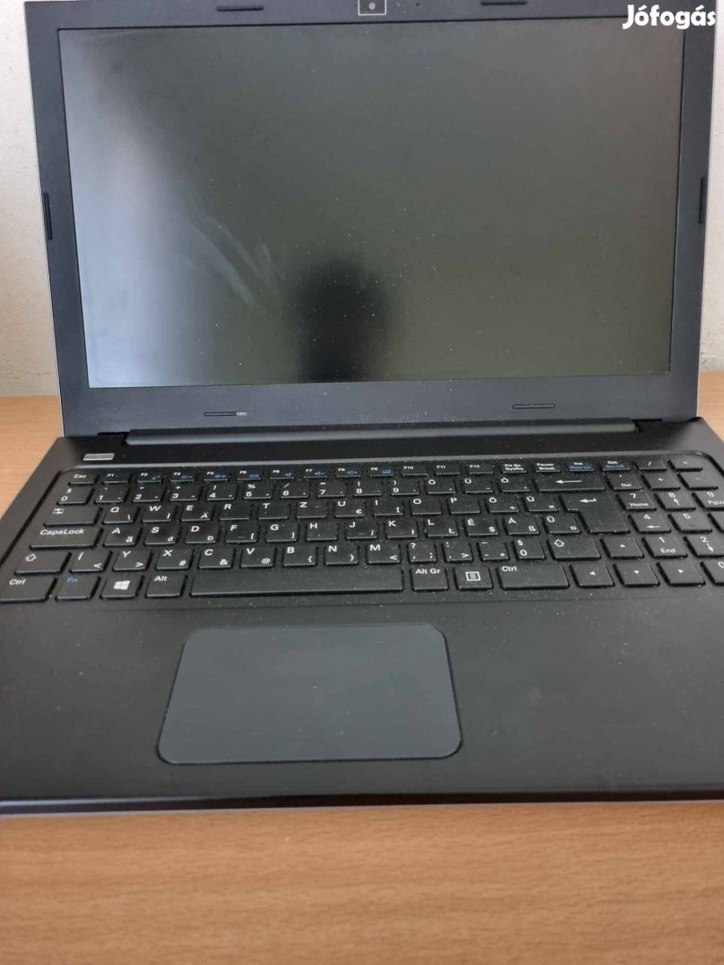 Eladó peaq pnb s2415 laptop
