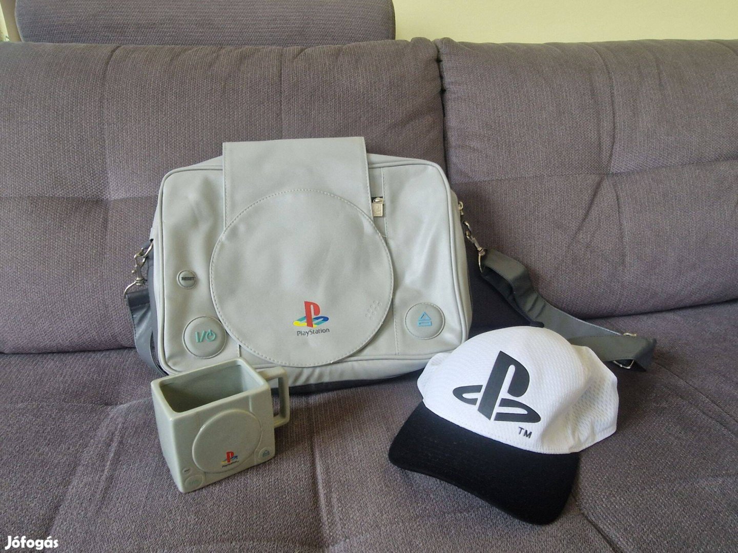 Eladó playstation relikvia gyűjtőknek!