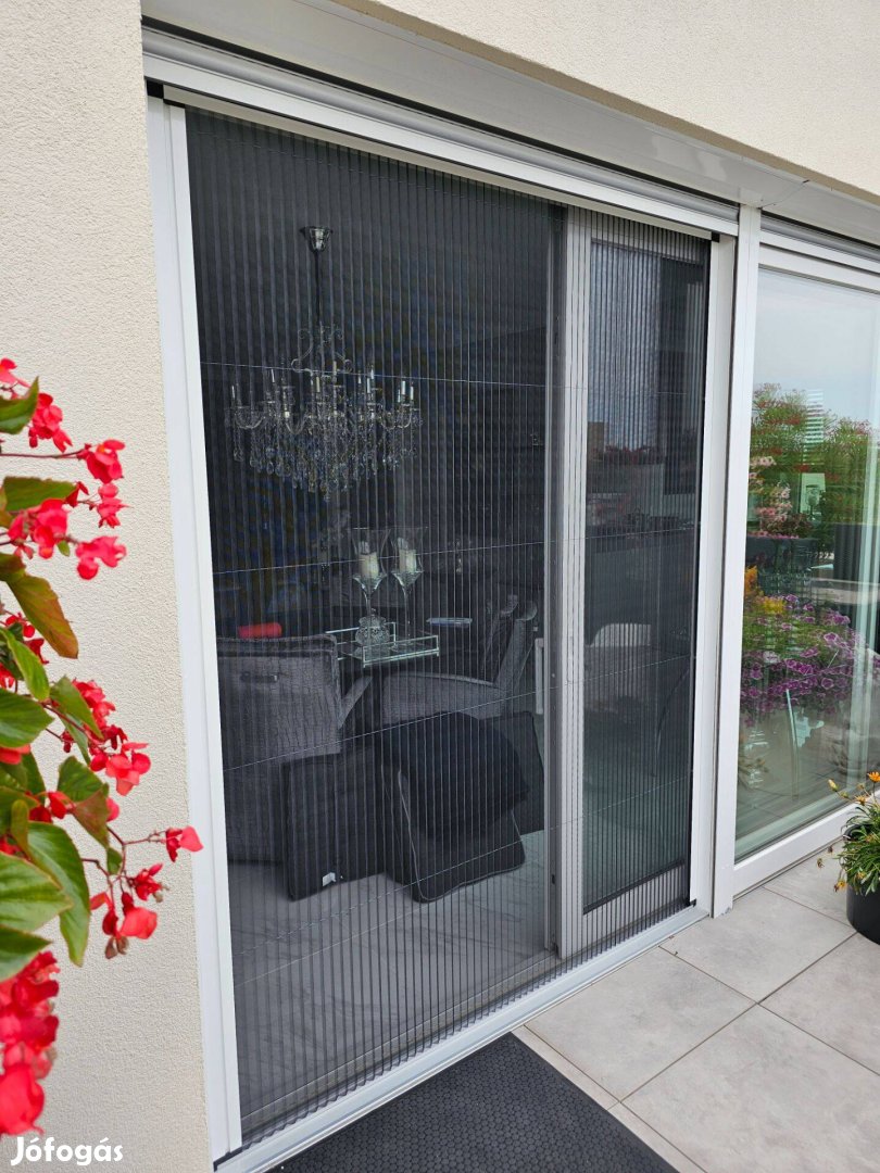 Eladó pliszé szúnyogháló ajtó, új!100x233cm