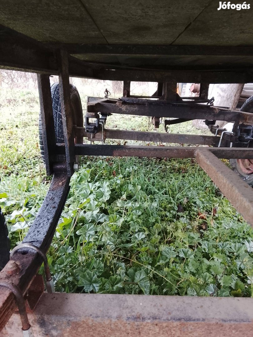Eladó póni szekér
