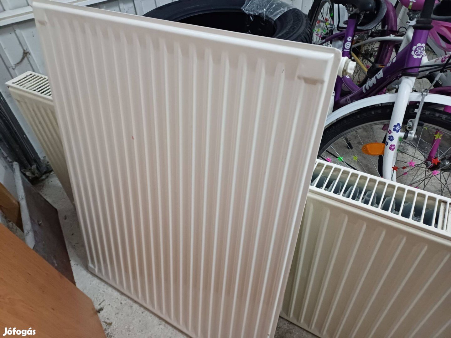 Elado radiator