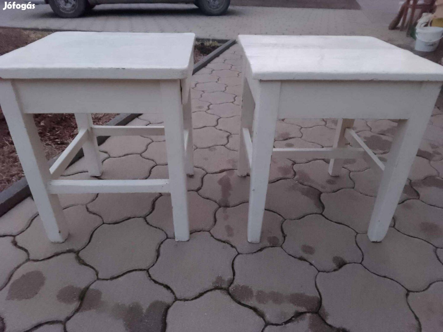 Eladó régi fa hokedli