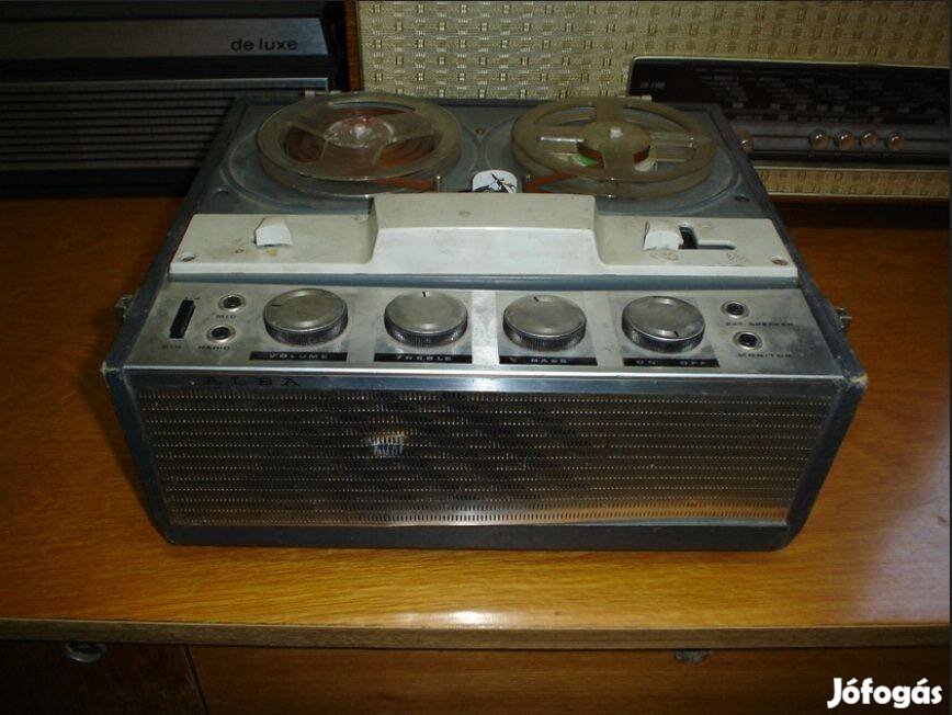 Eladó régi orsós magnó