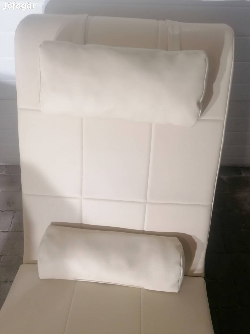 Eladó relax fekvőágy 