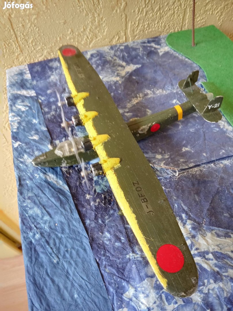 Elado repülőgép makett diorama