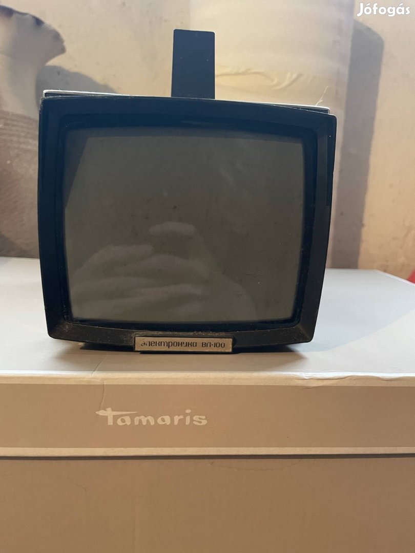 Eladó retró TV