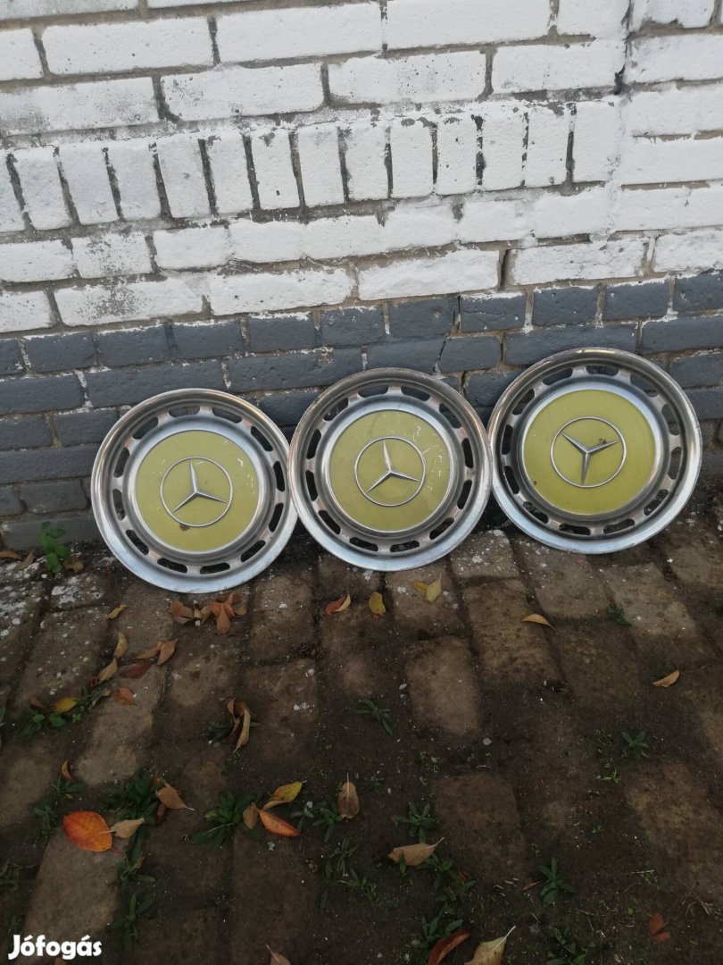 Eladó retro mercedes dísztárcsák 