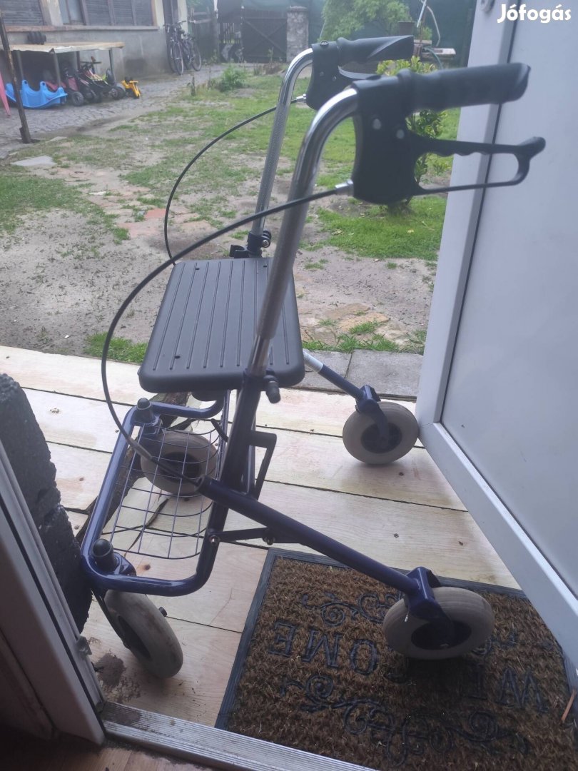Eladó rollátor