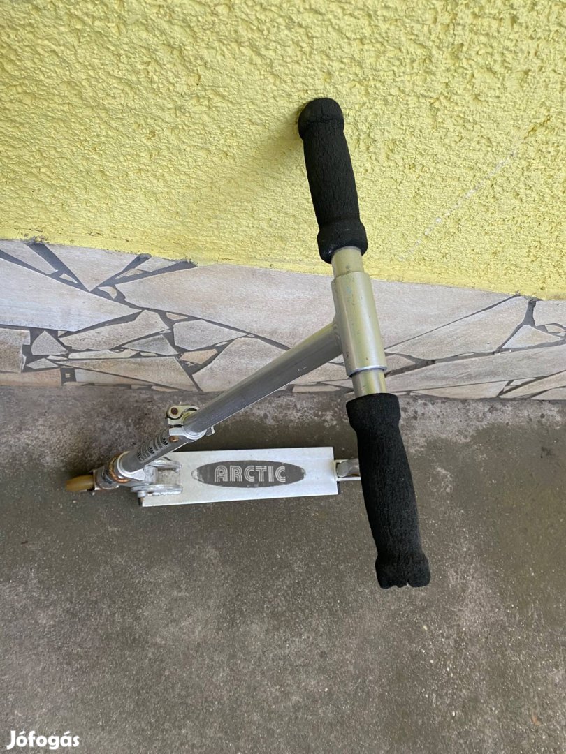 Eladó roller
