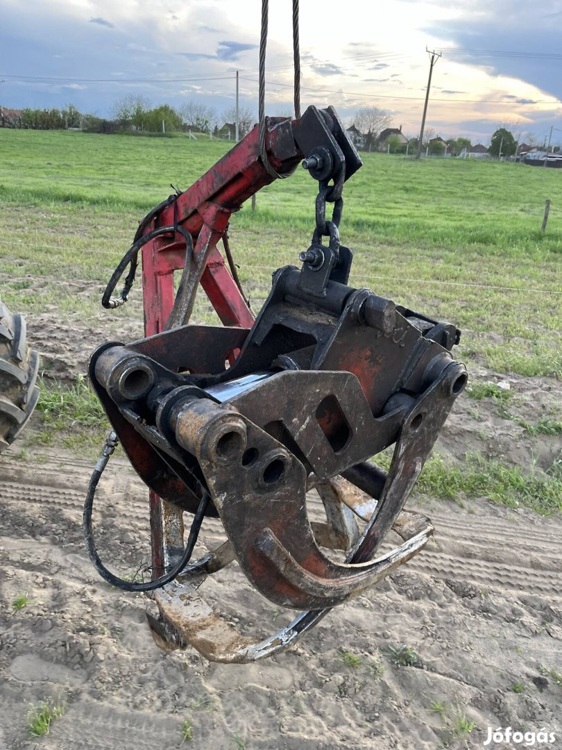 Eladó rönkfogó csipesz vonszoló mtz traktor