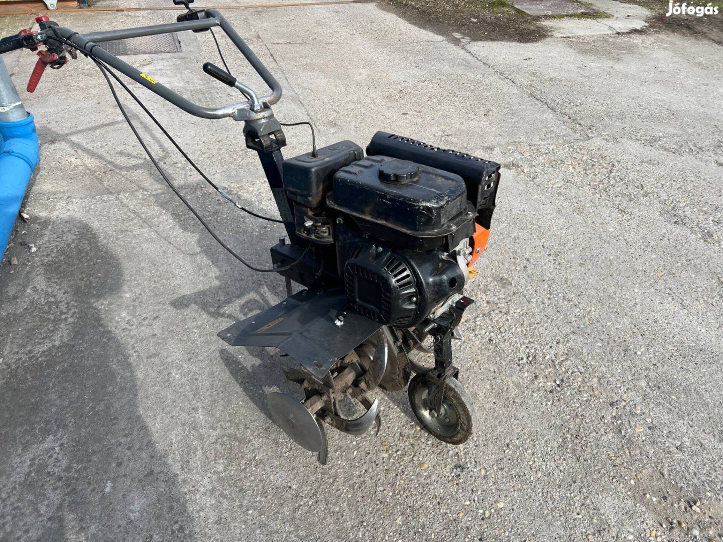 Eladó rotációs kapa