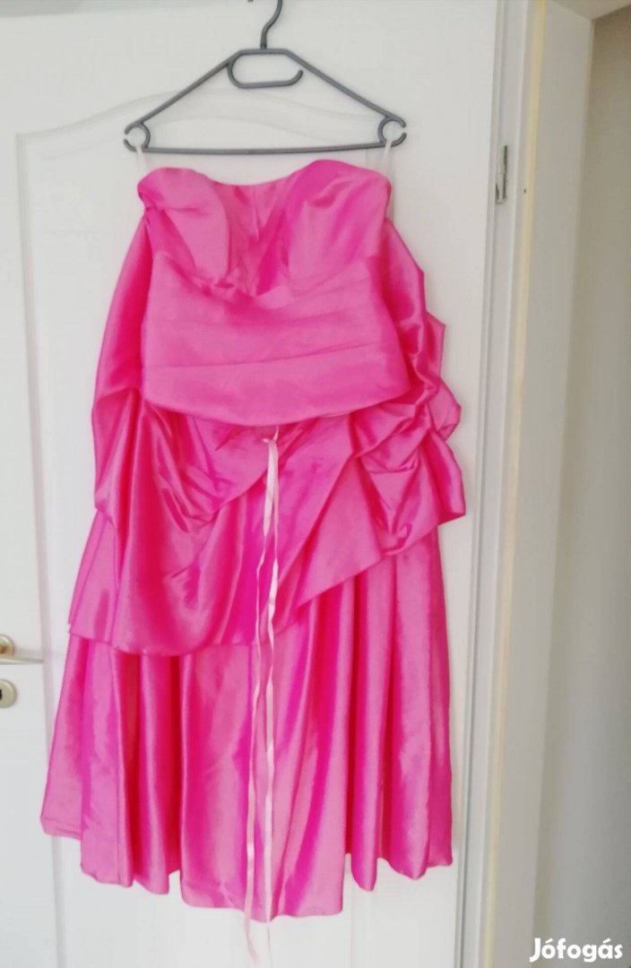 Eladó rózsaszín koszorúslány ruha (L-XL méret)