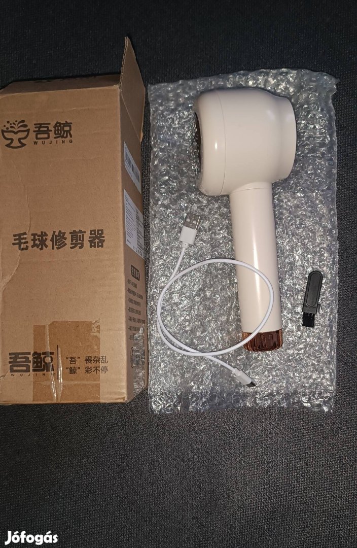 Eladó ruha szöszeltávolító