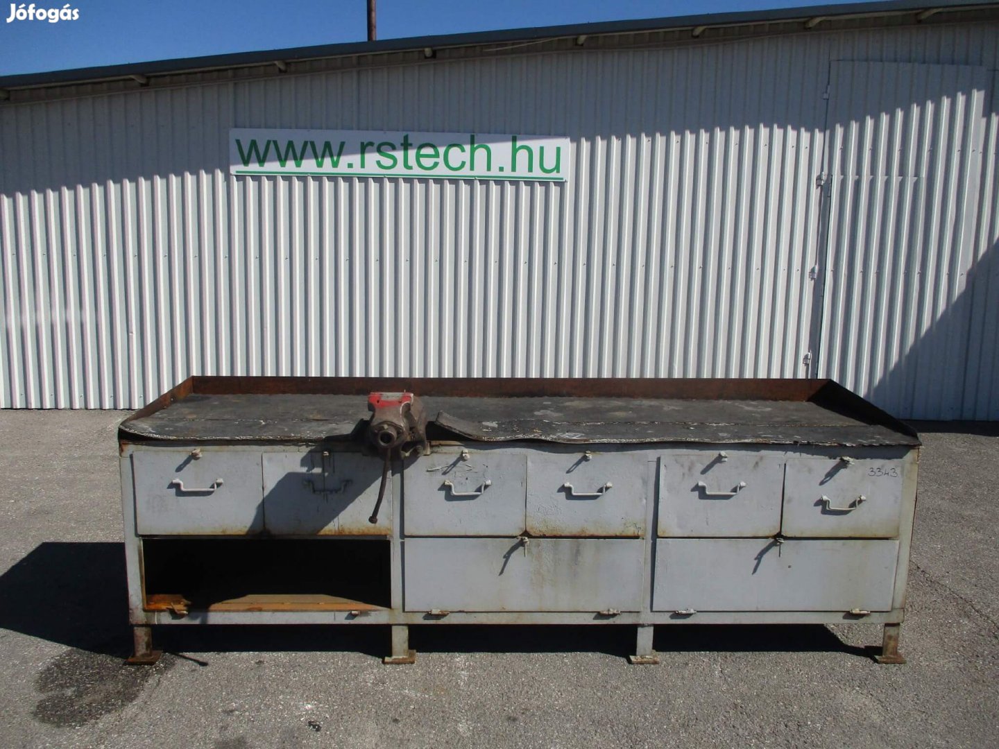 Eladó satupad, műhely asztal, munka asztal munkaasztal 3343