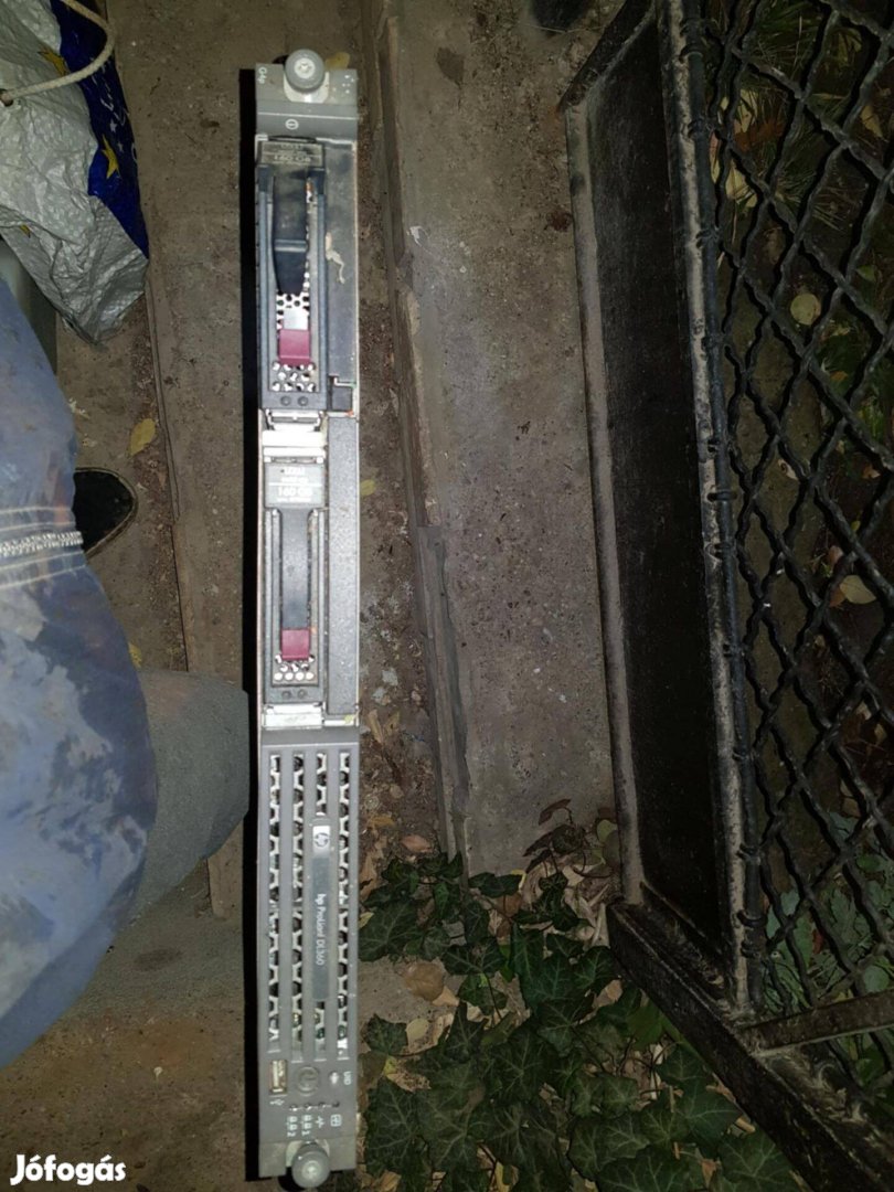 Eladó server HP Proliant DL360