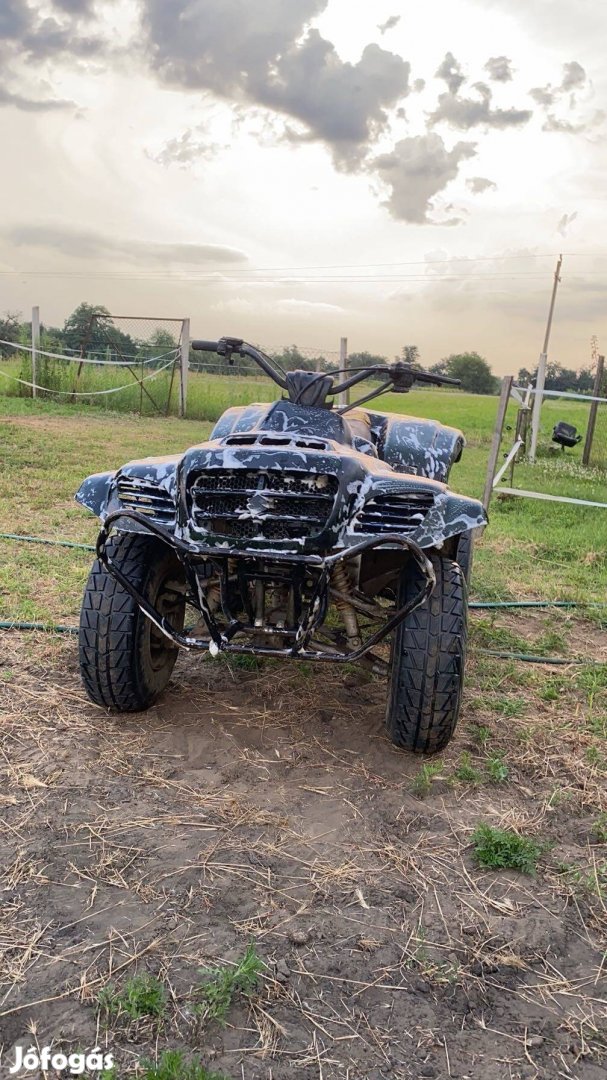 Eladó smc stringer quad