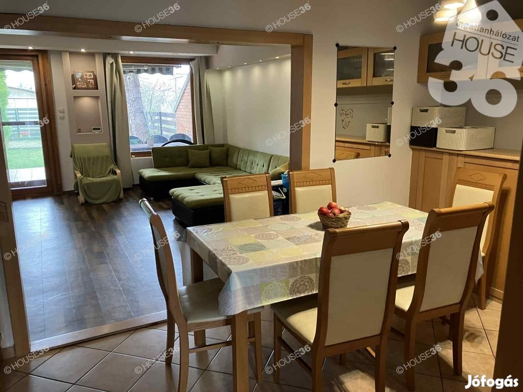 Eladó sorházi lakás Kecskeméten a Hunyadivárosban!