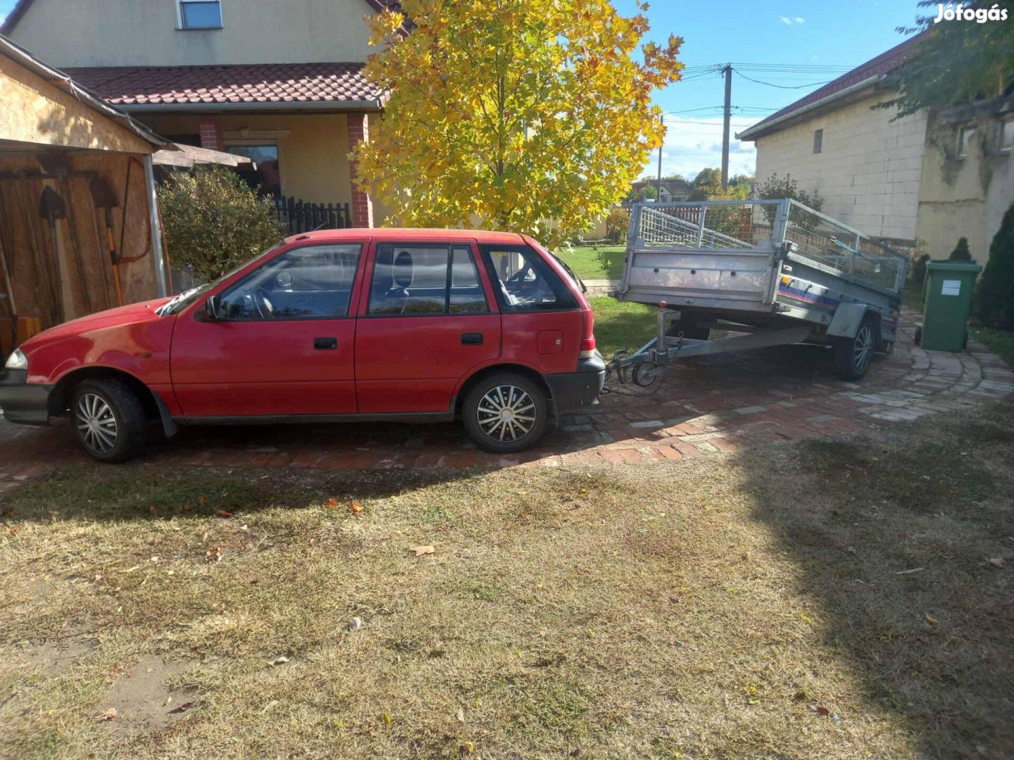 Eladó suzuki személygépkocsi és utánfutó