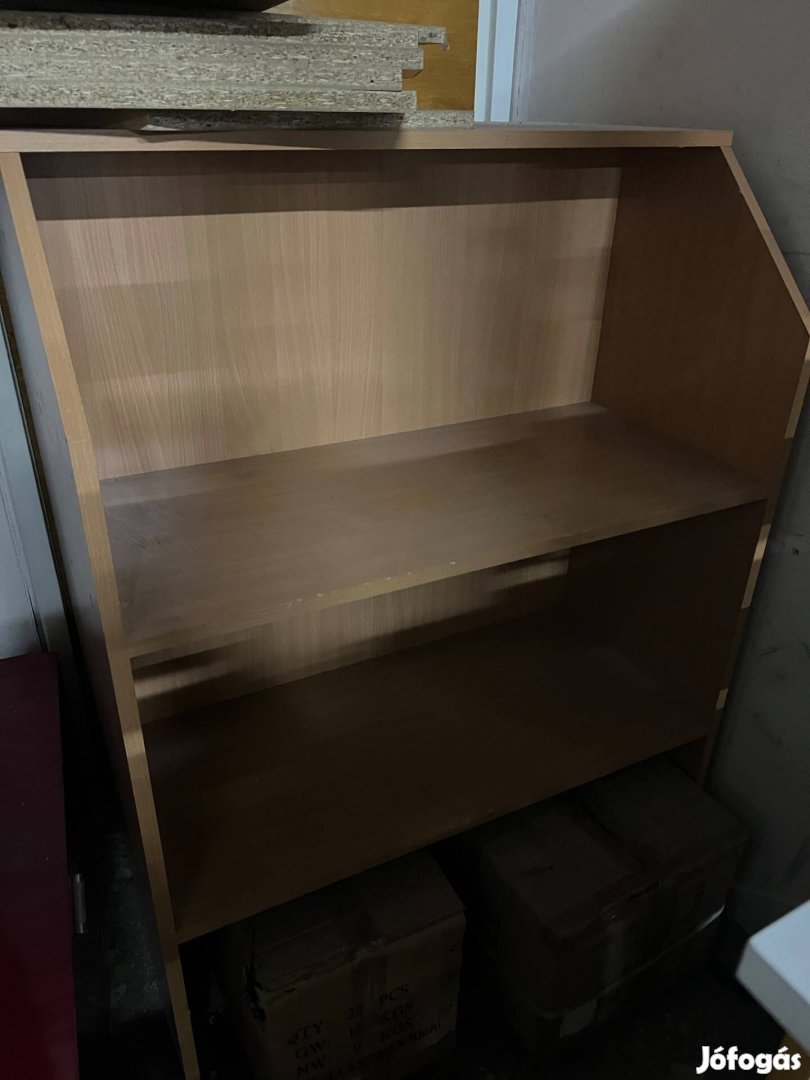 Eladó szekrények,szék