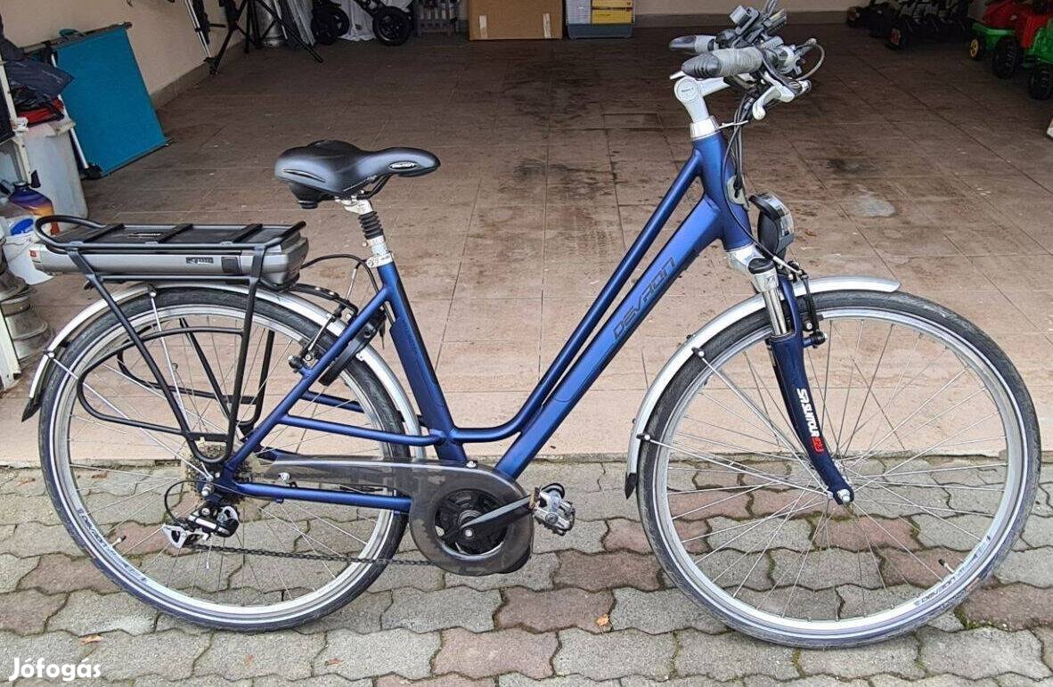 Eladó szép állapotú női mélyvázas elektromos Citybike
