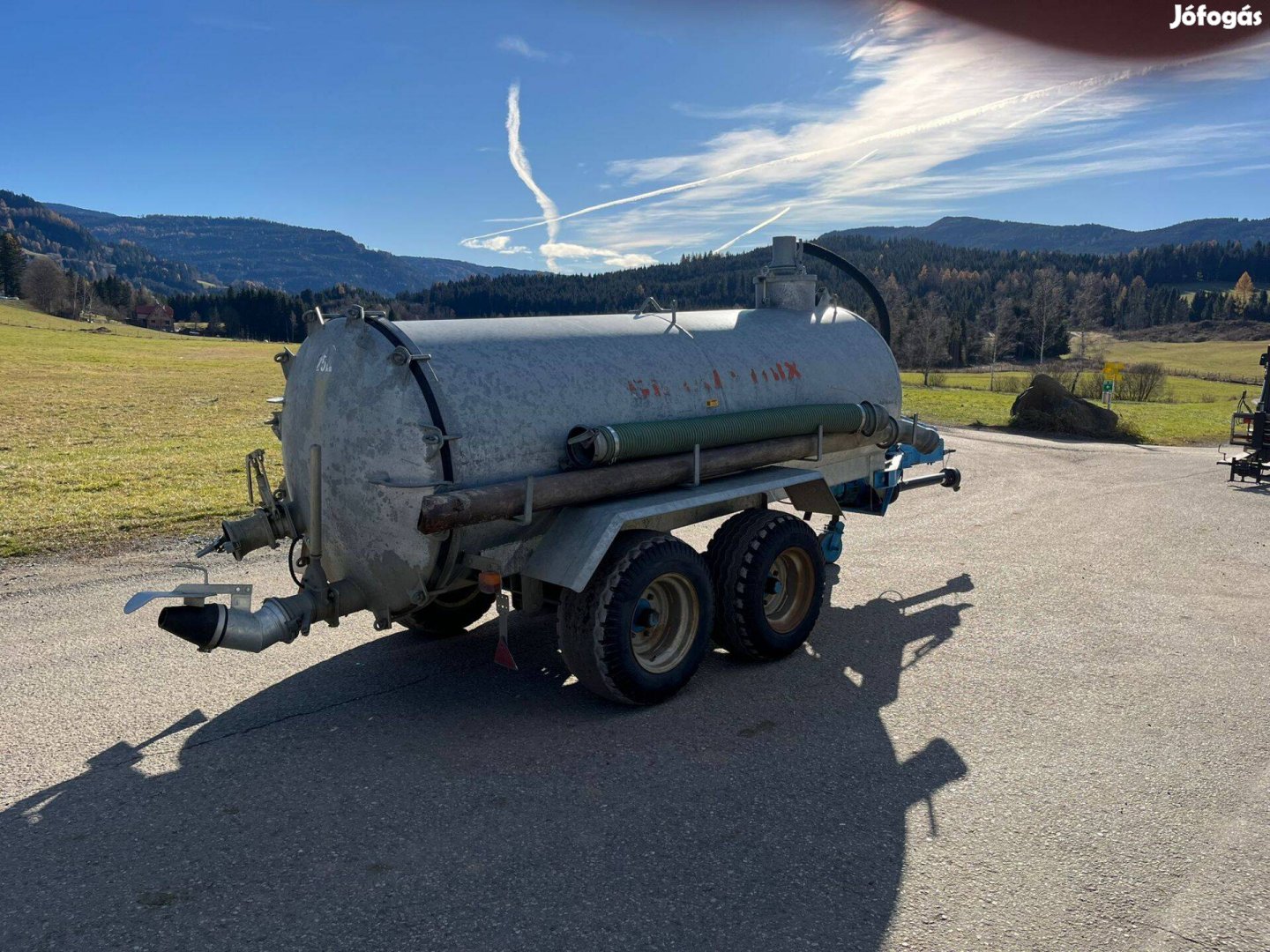 Eladó szippantó Bauer 5000