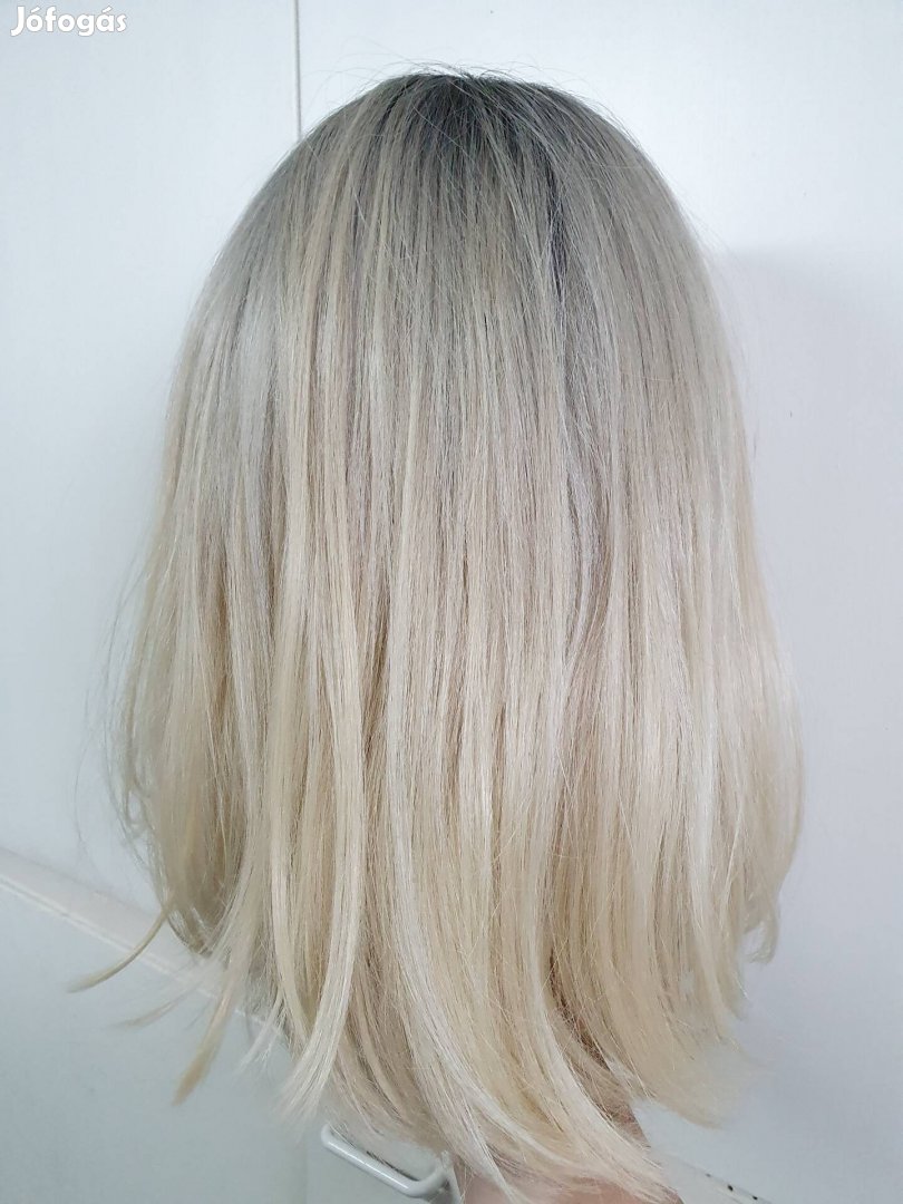 Eladó szőke egyenes lace front paróka