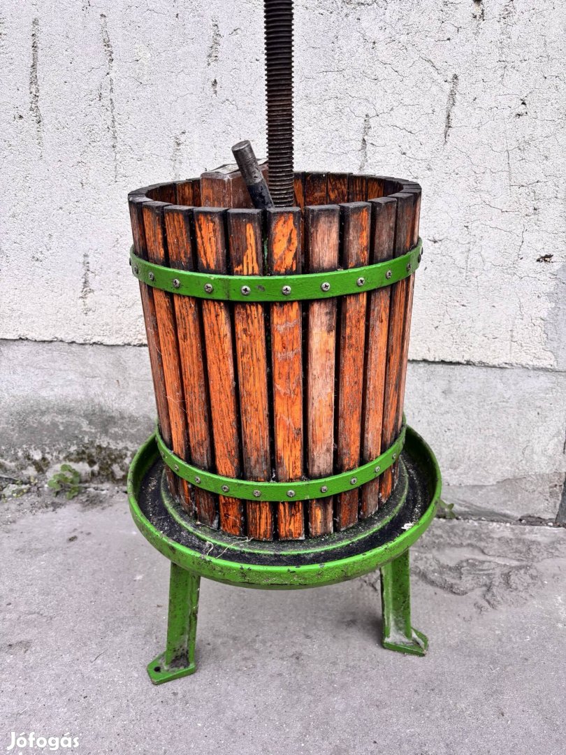 Eladó szőlőprés Győrben