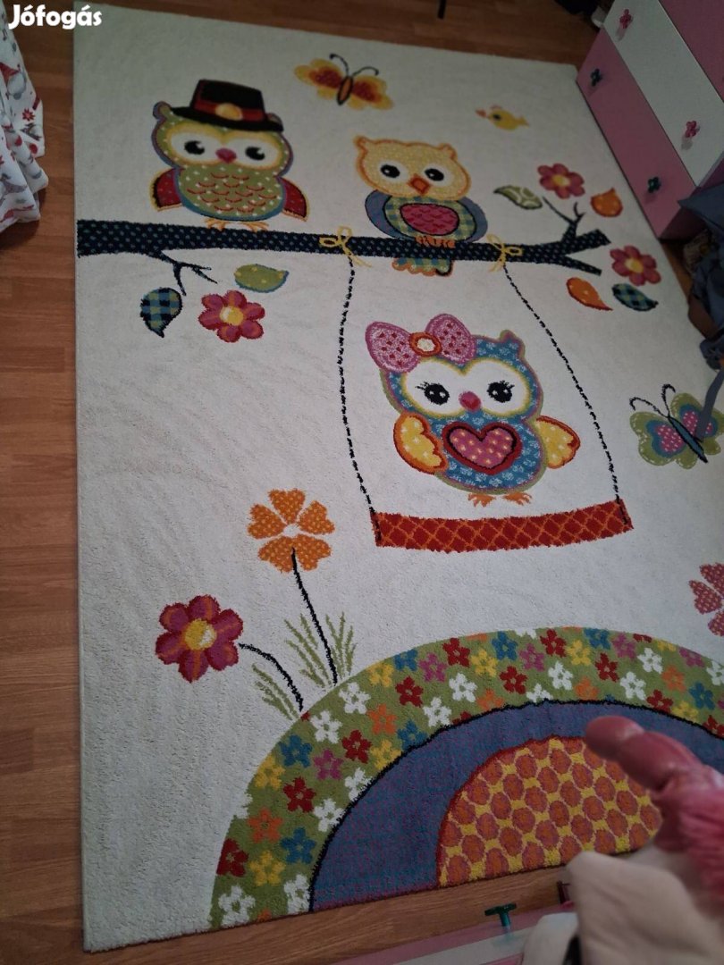 Eladó szőnyeg