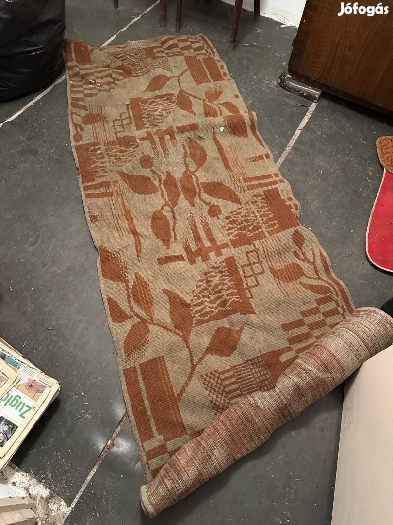 Eladó szőnyeg
