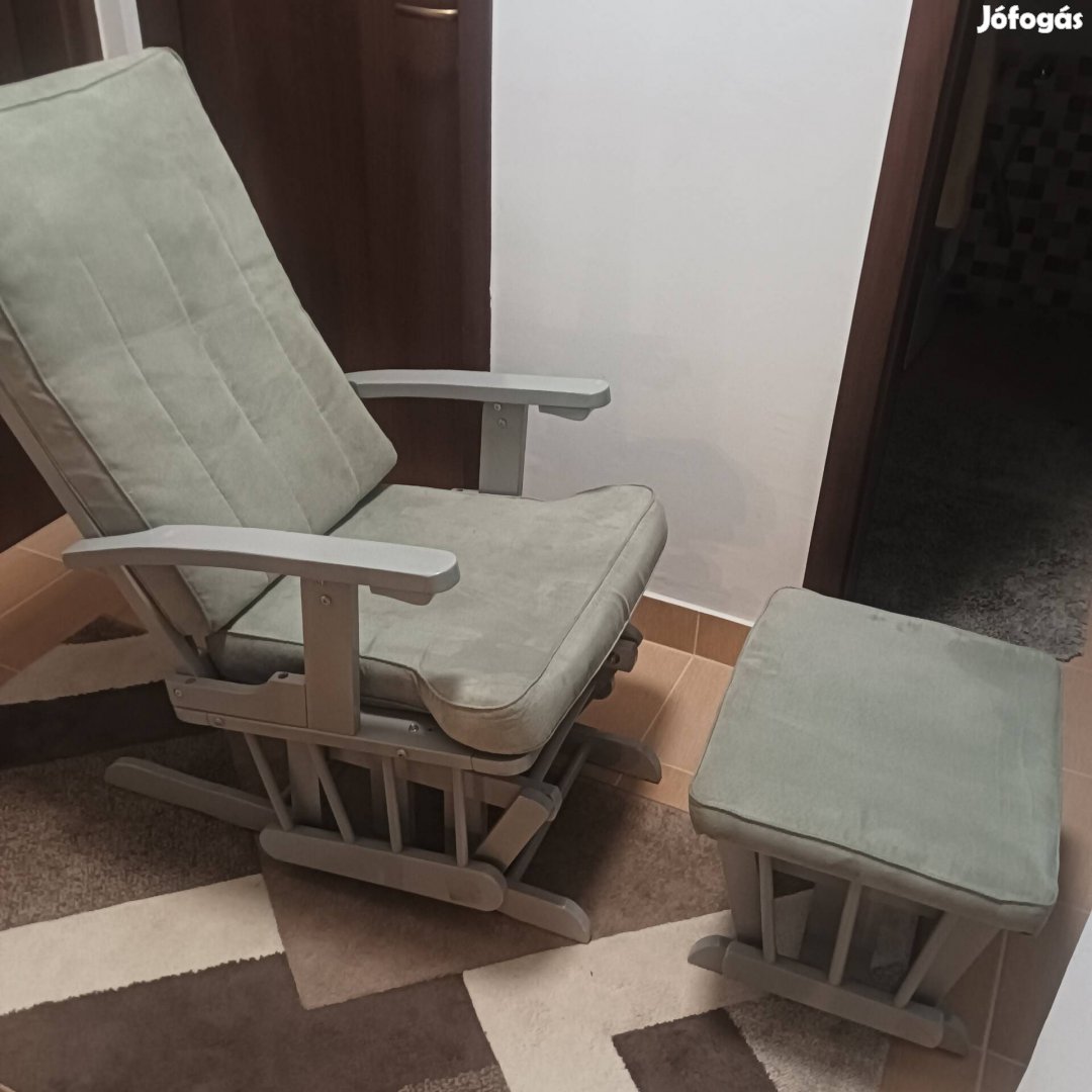Eladó szoptatós fotel 