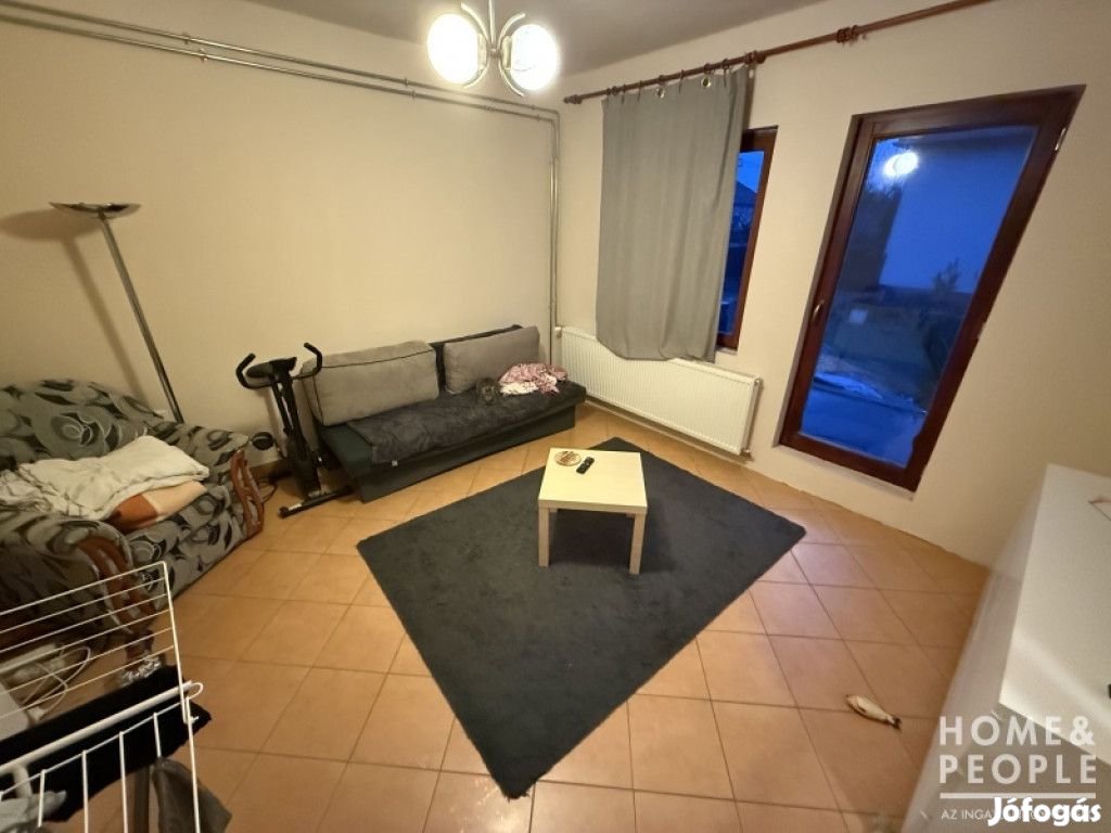 Eladó tégla családi ház Domaszéken!