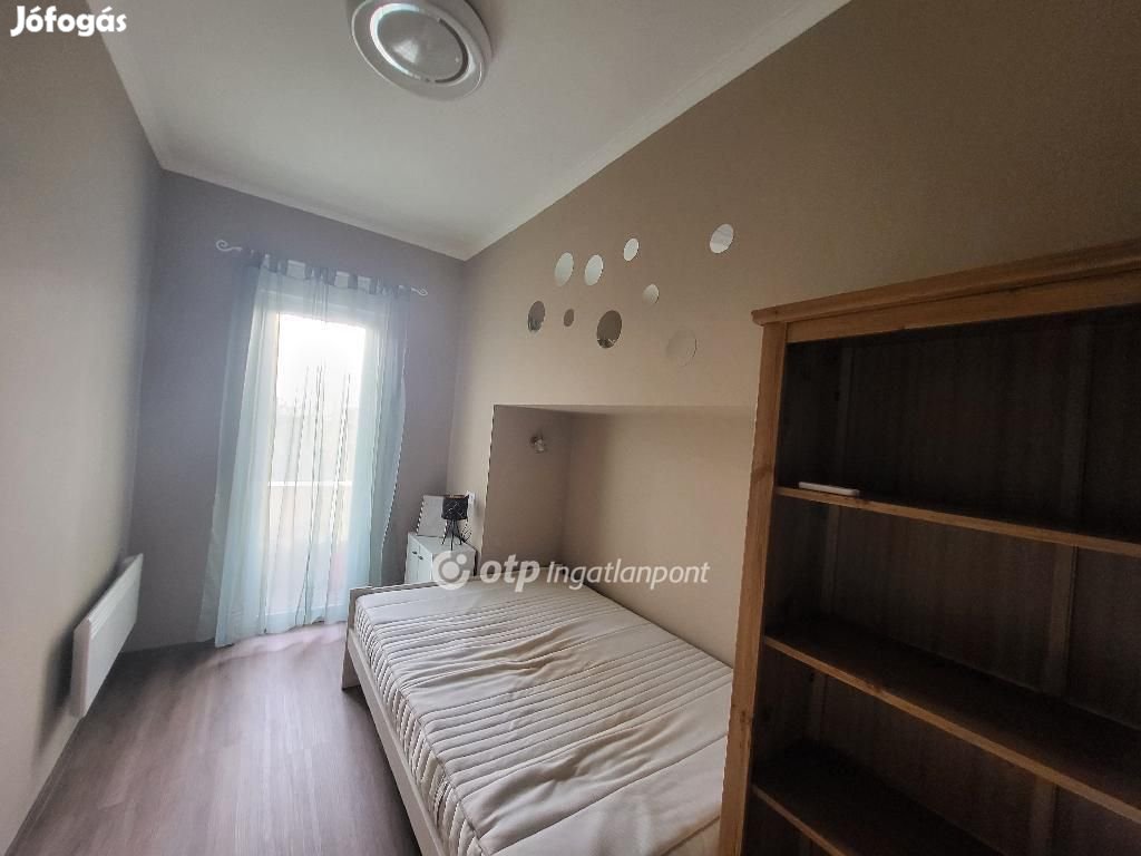 Eladó tégla lakás - Budapest X. - 36 nm