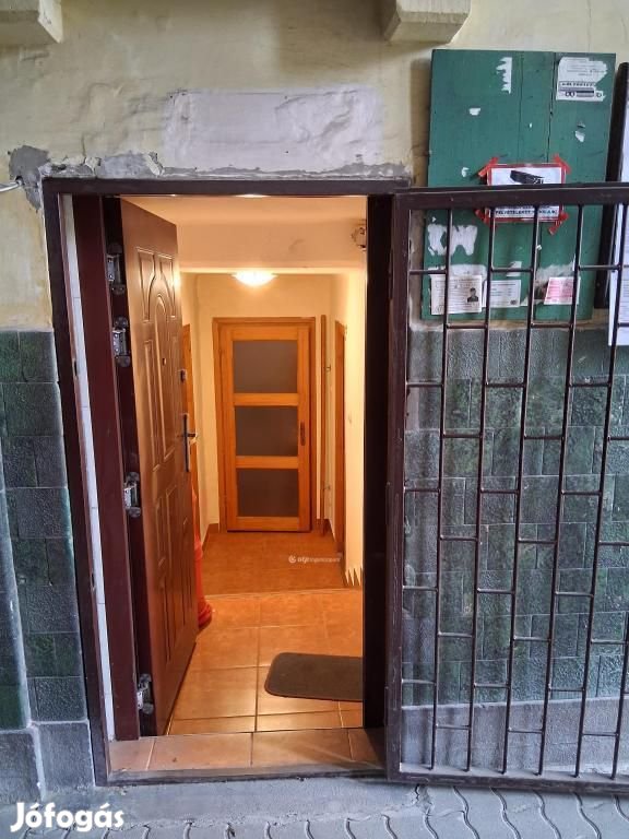 Eladó tégla lakás  -  Budapest XIV. Hungária krt.  -  51 nm