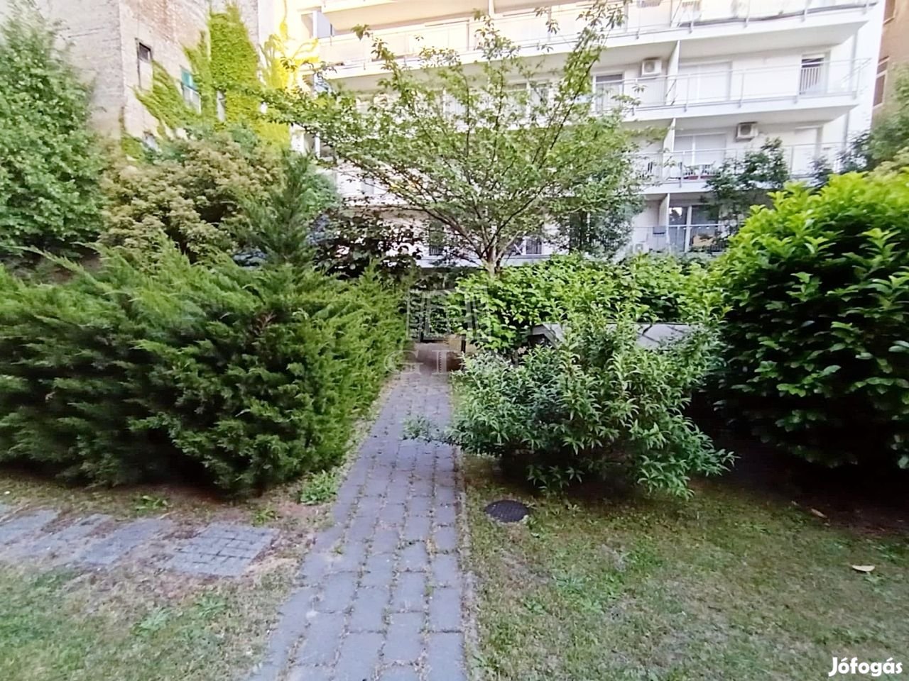 Eladó téglalakás Budapest IX. kerület, Lenhossék utca