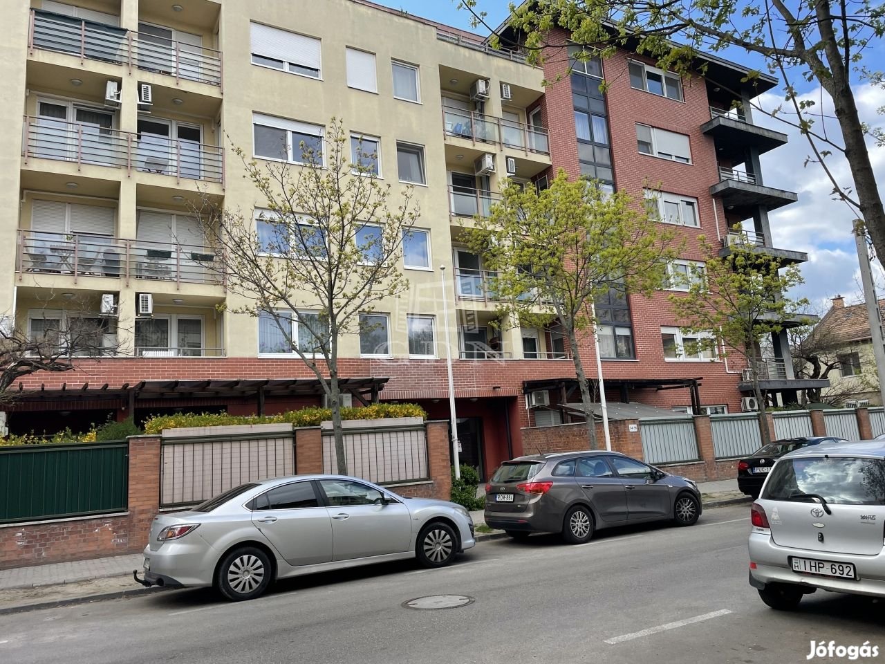 Eladó téglalakás Budapest XIII. kerület, Szent László út