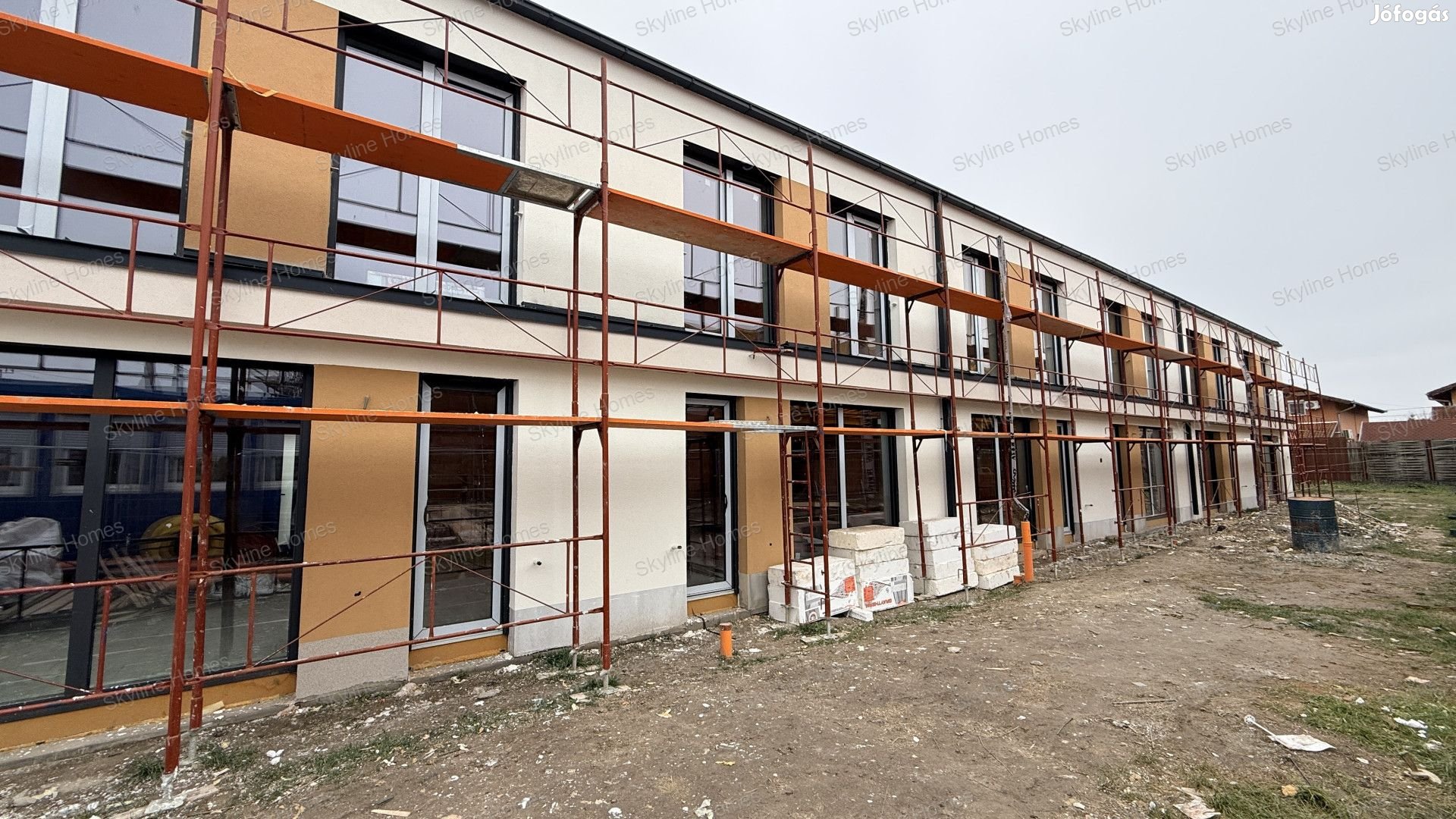 Eladó téglalakás, Dunaharaszti