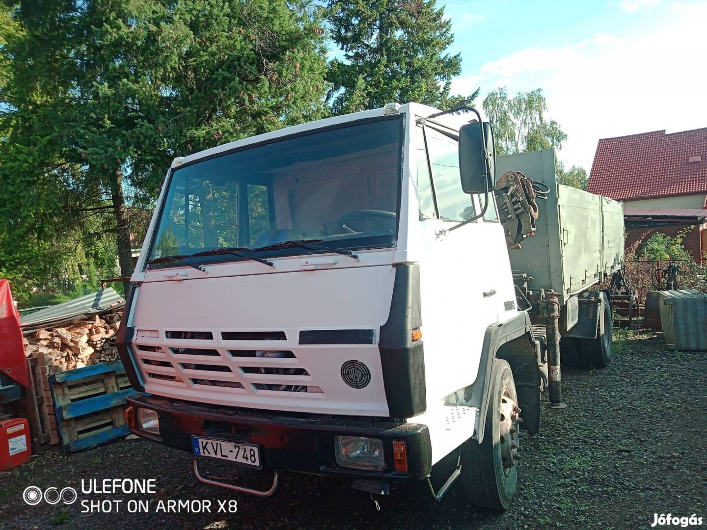 Eladó teherautó, Nagyréde