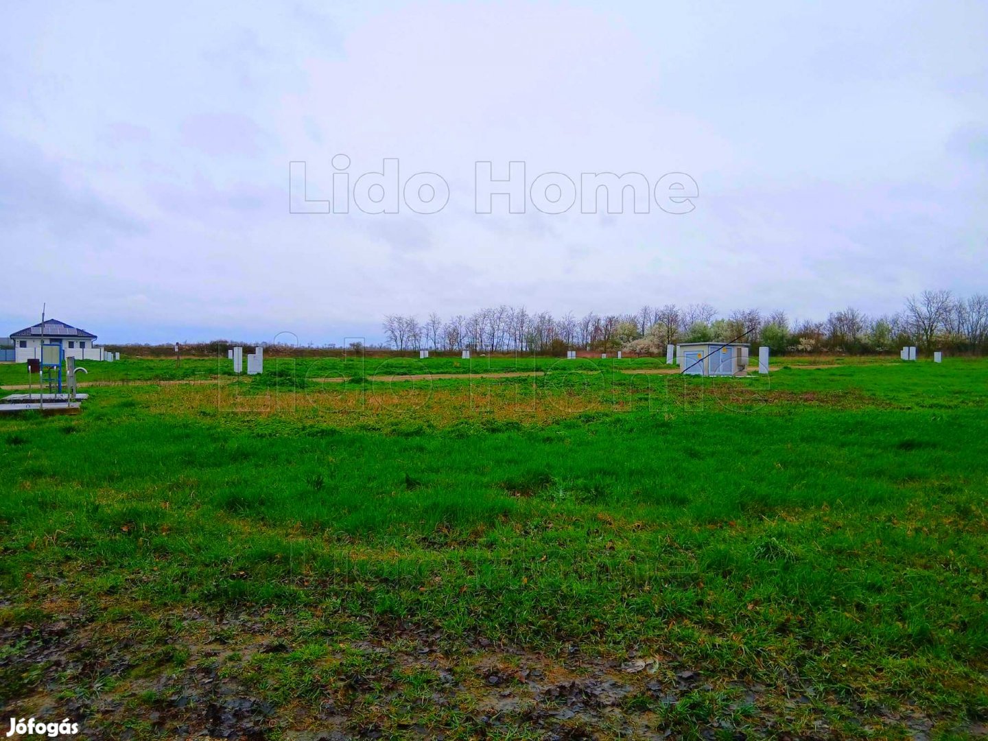 Eladó telek Jánossomorján