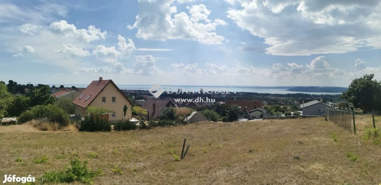 Eladó telek, Balatonfüred